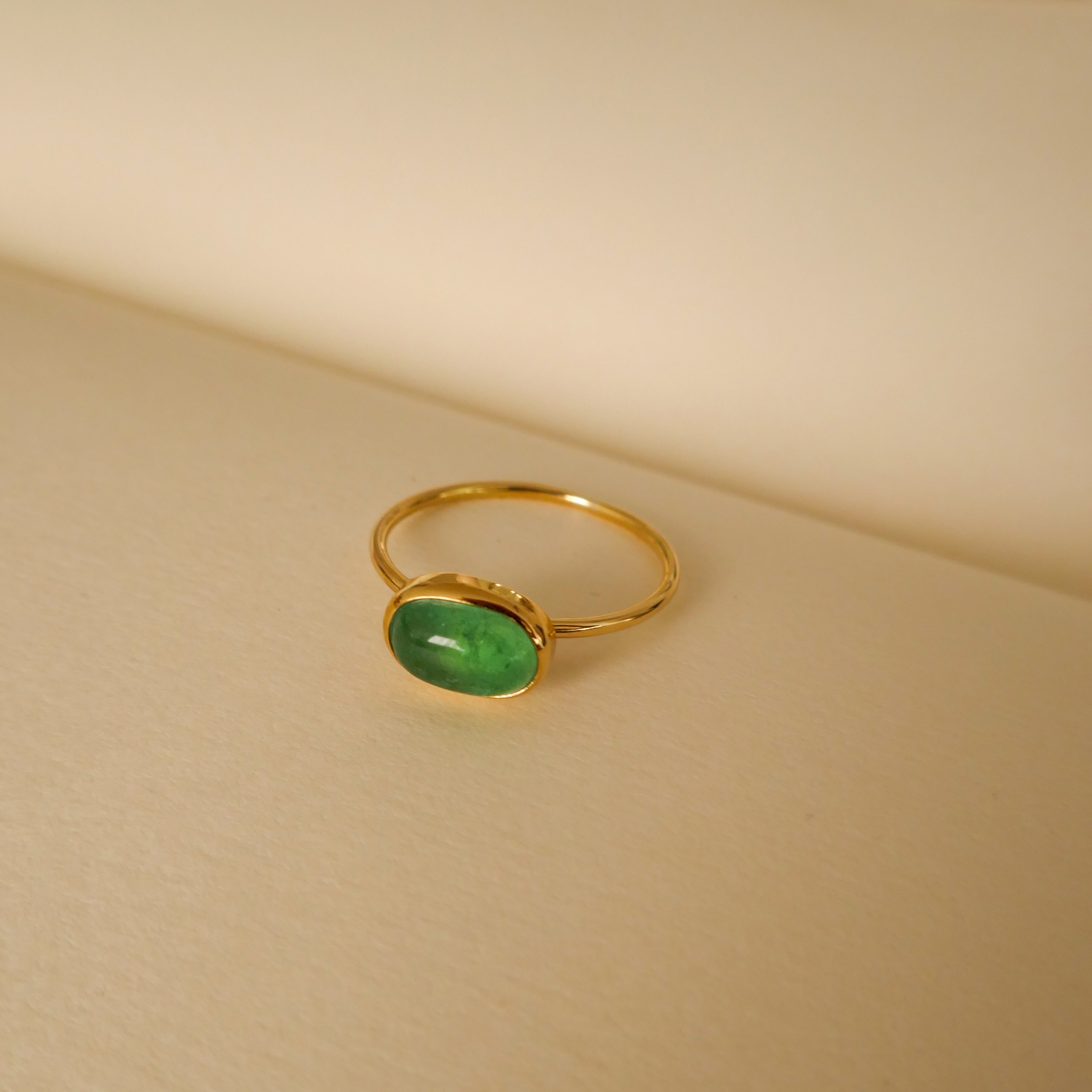 Anel Zipá Esmeralda