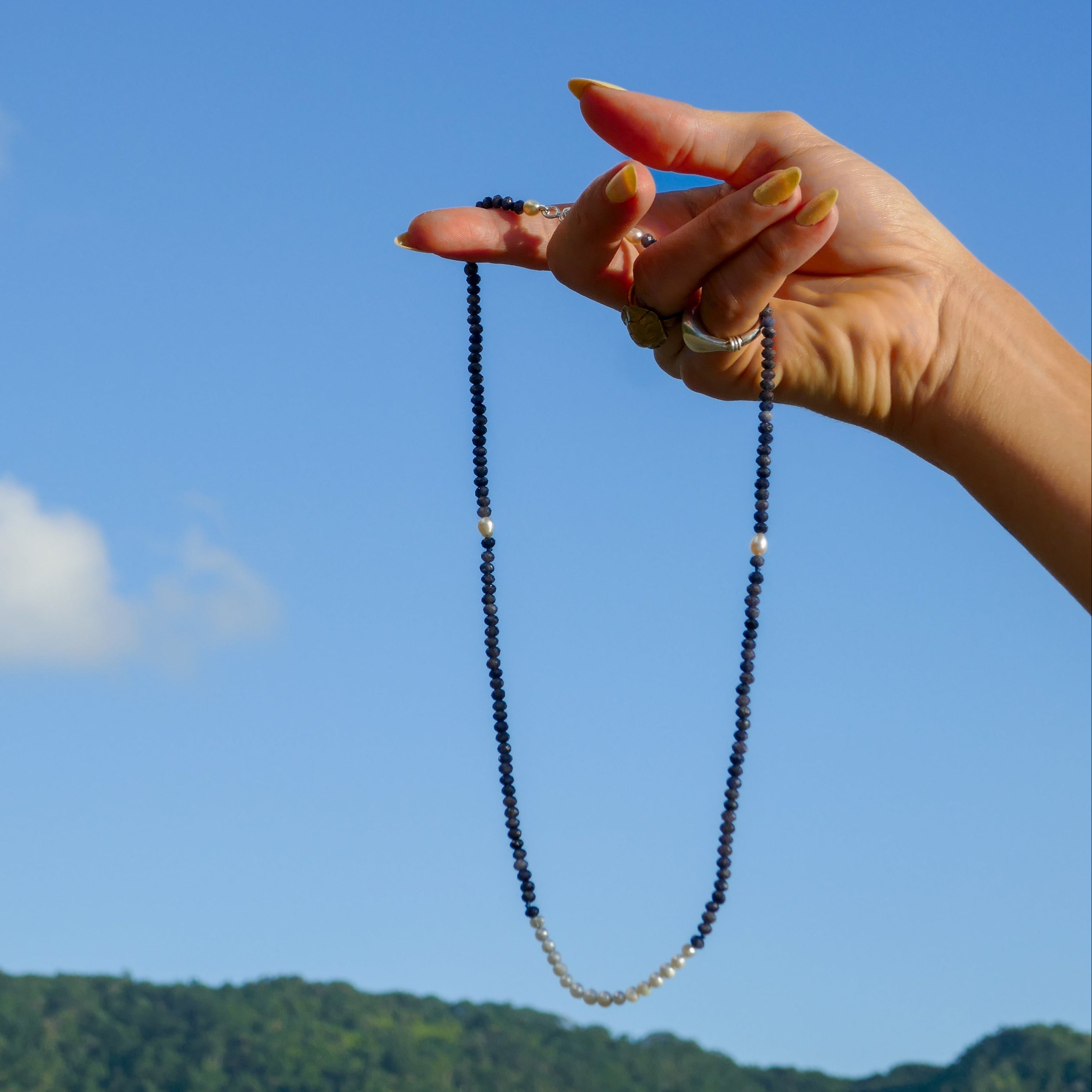 Colar El Morya Pérolas e Safira