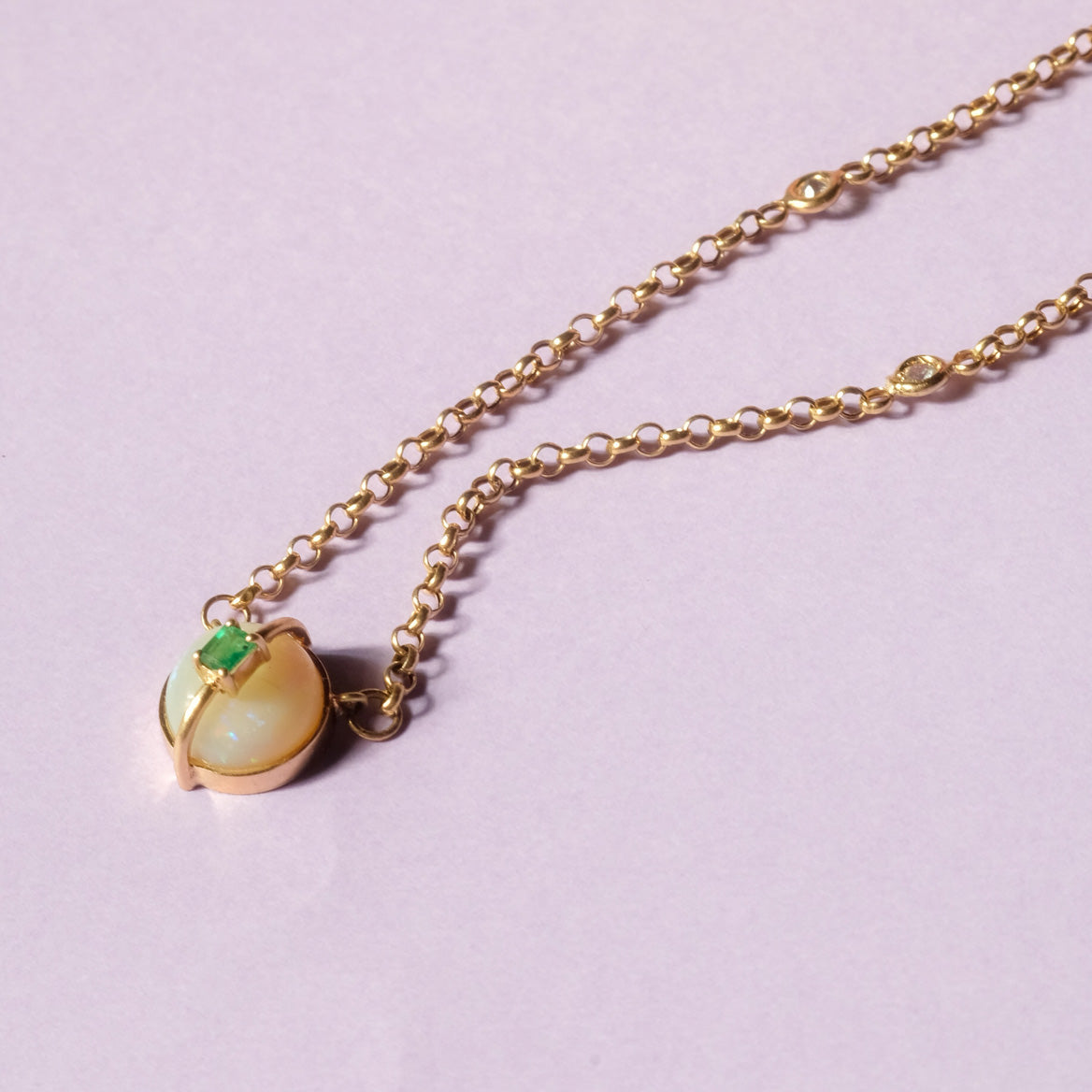 Colar Cronos Opala e Esmeralda